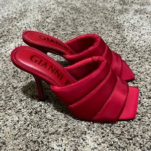 Gianni Bini red heels